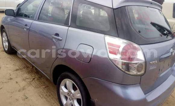 Buy Used Toyota Matrix Blue Car in Cotonou in Benign Buy Used Toyota Matrix Blue Car in Cotonou in Benign