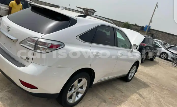 Sayi Na hannu Lexus RX 350 White Mota in Cotonou a Benin