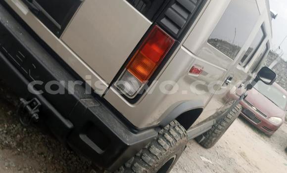 Sayi Na hannu Hummer H2 Sauran Mota in Cotonou a Benin Sayi Na hannu Hummer H2 Sauran Mota in Cotonou a Benin