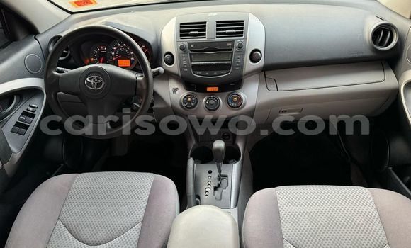 Acheter Occasion Voiture Toyota RAV4 Gris à Cotonou, Benin Acheter Occasion Voiture Toyota RAV4 Gris à Cotonou, Benin