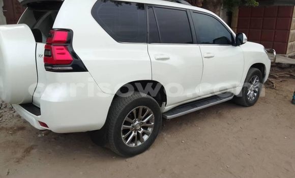Acheter Occasion Voiture Toyota Prado Blanc à Cotonou, Benin Acheter Occasion Voiture Toyota Prado Blanc à Cotonou, Benin