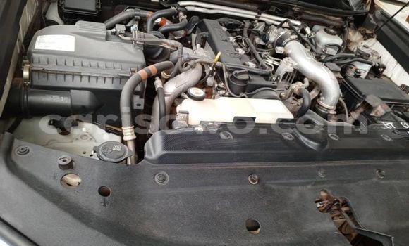 Acheter Occasion Voiture Toyota Prado Blanc à Cotonou, Benin Acheter Occasion Voiture Toyota Prado Blanc à Cotonou, Benin