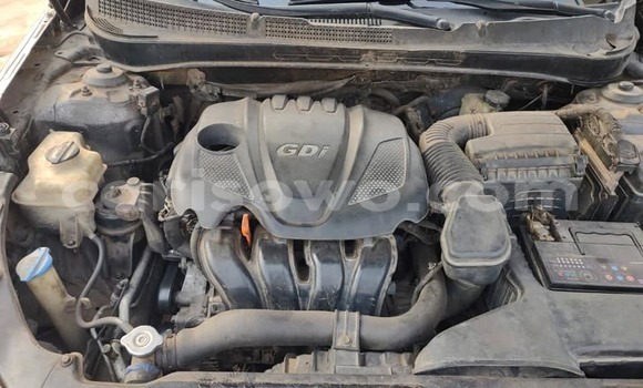 Ra Àlòkù Hyundai Sonata Silver Ọkọ̀ in Cotonou ni Benin Ra Àlòkù Hyundai Sonata Silver Ọkọ̀ in Cotonou ni Benin