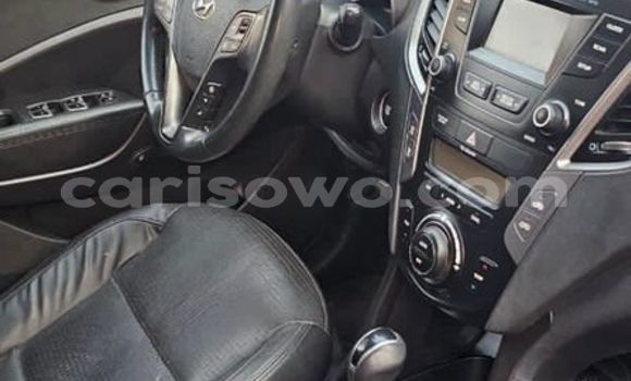 Acheter Occasion Voiture Hyundai Santa Fe Noir à Cotonou, Benin Acheter Occasion Voiture Hyundai Santa Fe Noir à Cotonou, Benin