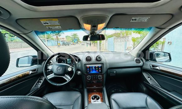 Buy Used Mercedes-Benz ML–Class Black Car in Cotonou in Benign Buy Used Mercedes-Benz ML–Class Black Car in Cotonou in Benign