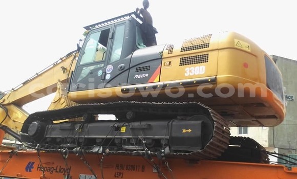 Sayi Na hannu Caterpillar 120 Sauran Babbar mota in Cotonou a Benin Sayi Na hannu Caterpillar 120 Sauran Babbar mota in Cotonou a Benin