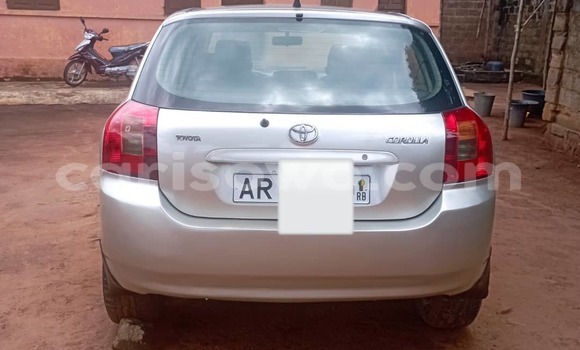 Acheter Occasion Voiture Toyota Corolla Gris à Cotonou, Benin Acheter Occasion Voiture Toyota Corolla Gris à Cotonou, Benin