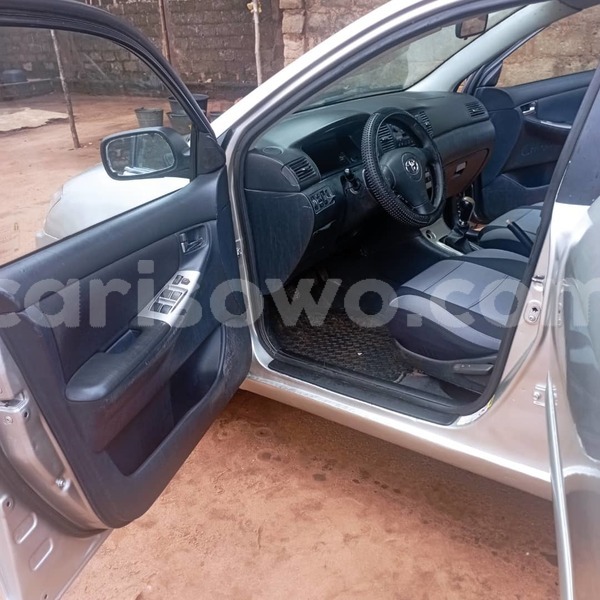 Big with watermark toyota corolla benin cotonou 19239