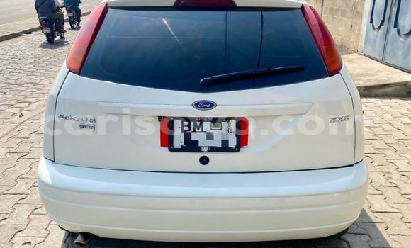 Ra Àlòkù Ford Focus funfun Ọkọ̀ in Cotonou ni Benin Ra Àlòkù Ford Focus funfun Ọkọ̀ in Cotonou ni Benin