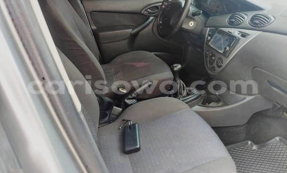 Acheter Occasion Voiture Ford Focus Gris à Cotonou, Benin Acheter Occasion Voiture Ford Focus Gris à Cotonou, Benin