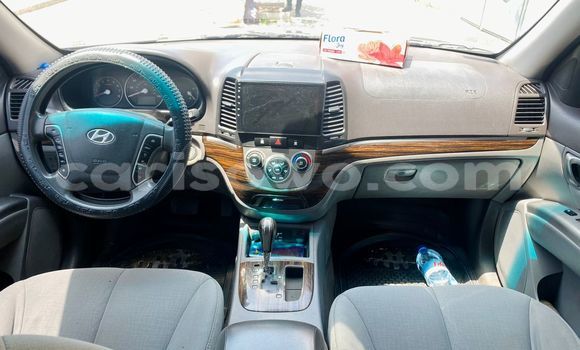 Ra Àlòkù Hyundai Santa Fe Black Ọkọ̀ in Cotonou ni Benin Ra Àlòkù Hyundai Santa Fe Black Ọkọ̀ in Cotonou ni Benin