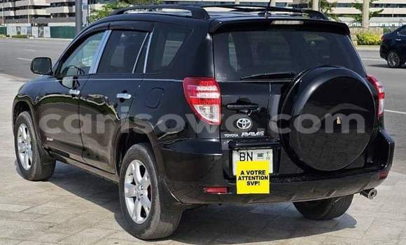 Acheter Occasion Voiture Toyota RAV4 Noir à Cotonou, Benin Acheter Occasion Voiture Toyota RAV4 Noir à Cotonou, Benin