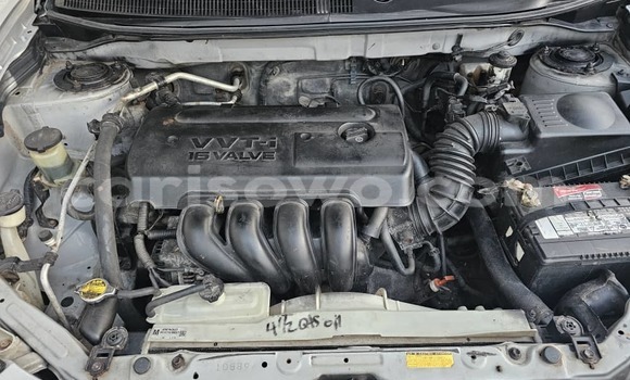 Sayi Na hannu Pontiac Vibe Azurfa Mota in Cotonou a Benin Sayi Na hannu Pontiac Vibe Azurfa Mota in Cotonou a Benin