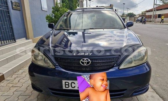 Sayi Na hannu Toyota Camry Blue Mota in Cotonou a Benin