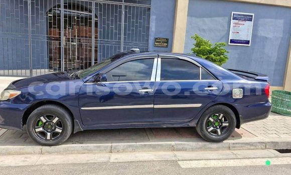 Acheter Occasion Voiture Toyota Camry Bleu à Cotonou, Benin Acheter Occasion Voiture Toyota Camry Bleu à Cotonou, Benin