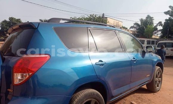 Acheter Occasion Voiture Toyota RAV4 Bleu à Cotonou, Benin Acheter Occasion Voiture Toyota RAV4 Bleu à Cotonou, Benin