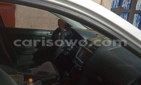 Acheter Occasion Voiture Honda Accord Blanc à Cotonou, Benin Acheter Occasion Voiture Honda Accord Blanc à Cotonou, Benin