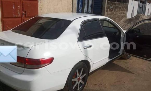 Acheter Occasion Voiture Honda Accord Blanc à Cotonou, Benin Acheter Occasion Voiture Honda Accord Blanc à Cotonou, Benin