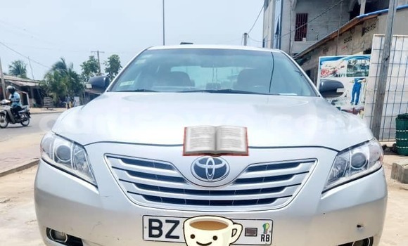 Sayi Na hannu Toyota Camry Azurfa Mota in Cotonou a Benin Sayi Na hannu Toyota Camry Azurfa Mota in Cotonou a Benin