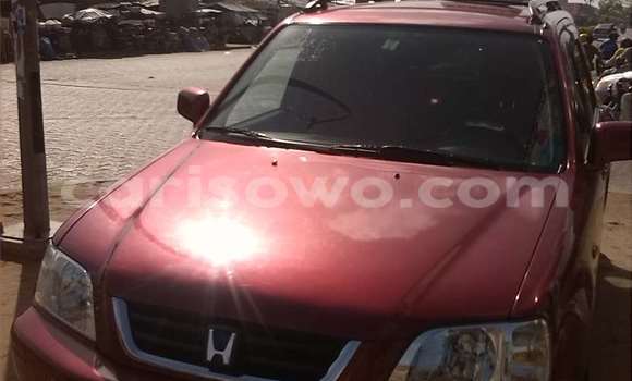 Ra Àlòkù Honda CR–V Red Ọkọ̀ in Cotonou ni Benin Ra Àlòkù Honda CR–V Red Ọkọ̀ in Cotonou ni Benin