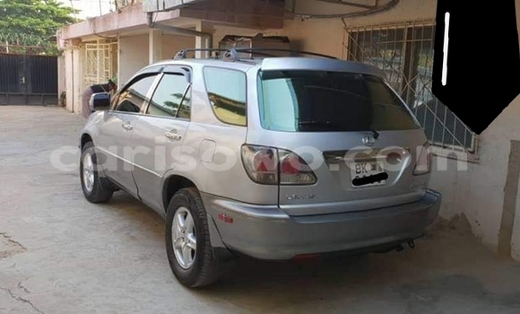 Sayi Na hannu Lexus RX 300 M Mota in Cotonou a Benin Sayi Na hannu Lexus RX 300 M Mota in Cotonou a Benin