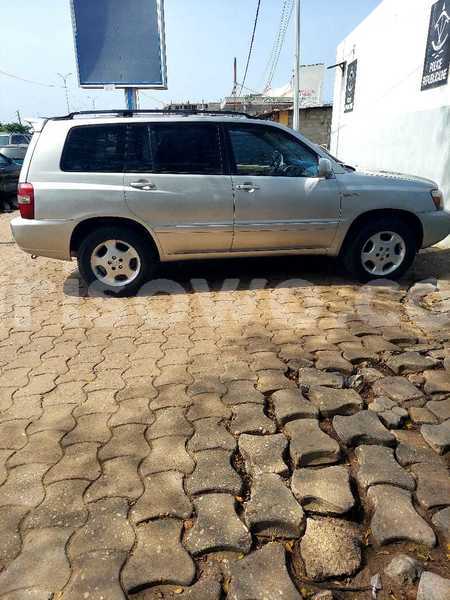 Big with watermark toyota highlander benin cotonou 19345