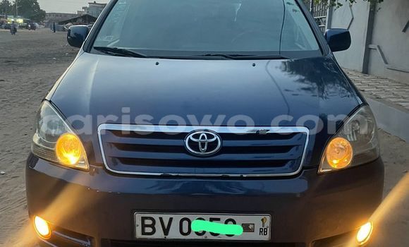 Buy Used Toyota Avensis Verso Black Car in Cotonou in Benign