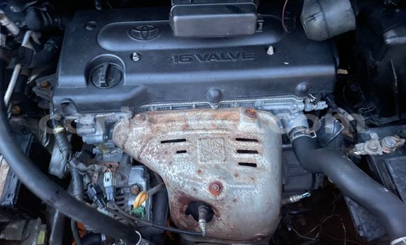 Sayi Na hannu Toyota Avensis Verso Black Mota in Cotonou a Benin Sayi Na hannu Toyota Avensis Verso Black Mota in Cotonou a Benin