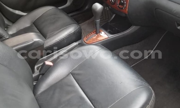 Sayi Na hannu Toyota Vios White Mota in Cotonou a Benin Sayi Na hannu Toyota Vios White Mota in Cotonou a Benin