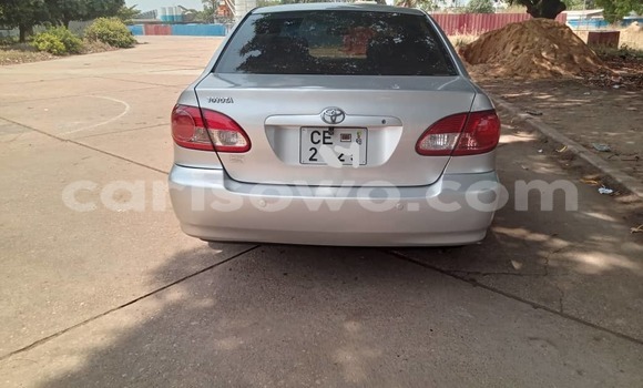 Ra Àlòkù Toyota Corolla funfun Ọkọ̀ in Cotonou ni Benin Ra Àlòkù Toyota Corolla funfun Ọkọ̀ in Cotonou ni Benin