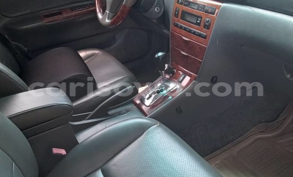 Ra Àlòkù Toyota Corolla funfun Ọkọ̀ in Cotonou ni Benin Ra Àlòkù Toyota Corolla funfun Ọkọ̀ in Cotonou ni Benin