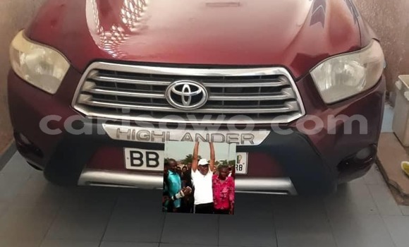 Acheter Occasion Voiture Toyota Highlander Rouge à Cotonou, Benin Acheter Occasion Voiture Toyota Highlander Rouge à Cotonou, Benin