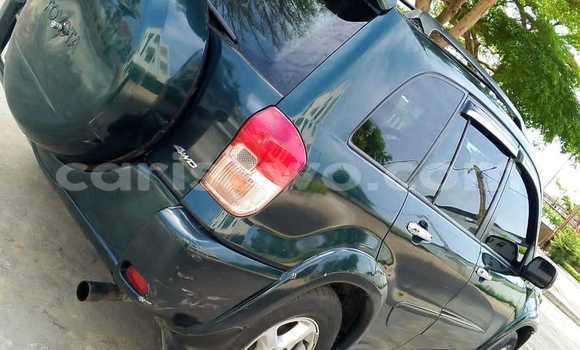 Acheter Occasion Voiture Toyota RAV4 Noir à Cotonou, Benin Acheter Occasion Voiture Toyota RAV4 Noir à Cotonou, Benin