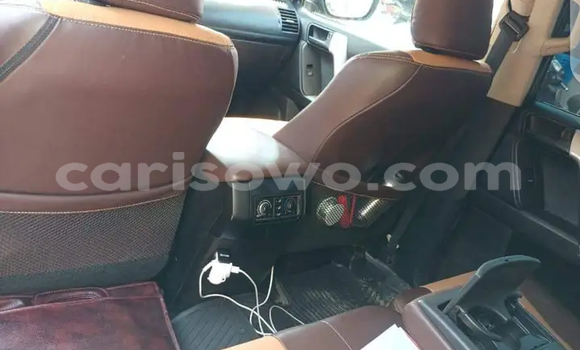 Sayi Na hannu Toyota Land Cruiser Prado Black Mota in Cotonou a Benin Sayi Na hannu Toyota Land Cruiser Prado Black Mota in Cotonou a Benin