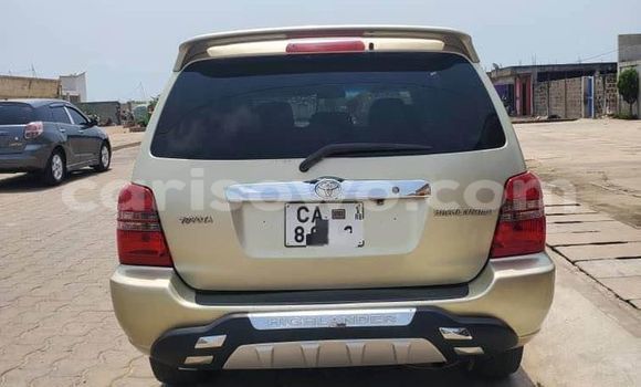 Sayi Na hannu Toyota Highlander Sauran Mota in Cotonou a Benin Sayi Na hannu Toyota Highlander Sauran Mota in Cotonou a Benin