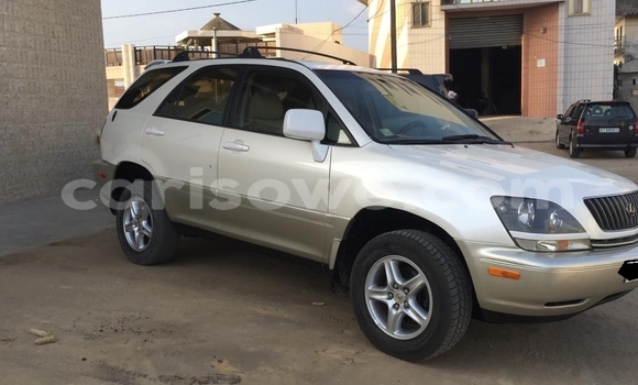 Ra Àlòkù Lexus RX 300 Alagara Ọkọ̀ in Cotonou ni Benin Ra Àlòkù Lexus RX 300 Alagara Ọkọ̀ in Cotonou ni Benin