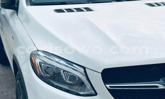Sayi Na hannu Mercedes-Benz GLE White Mota in Cotonou a Benin Sayi Na hannu Mercedes-Benz GLE White Mota in Cotonou a Benin
