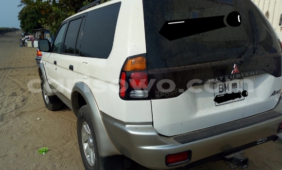 Sayi Na hannu Mitsubishi Montero Sport White Mota in Cotonou a Benin Sayi Na hannu Mitsubishi Montero Sport White Mota in Cotonou a Benin
