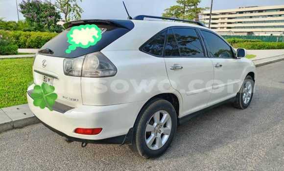 Sayi Na hannu Lexus RX White Mota in Cotonou a Benin Sayi Na hannu Lexus RX White Mota in Cotonou a Benin