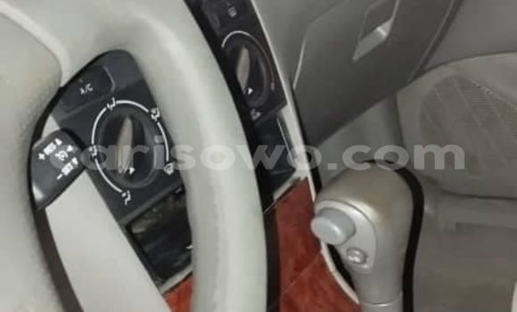 Sayi Na hannu Toyota Corolla Sauran Mota in Cotonou a Benin Sayi Na hannu Toyota Corolla Sauran Mota in Cotonou a Benin