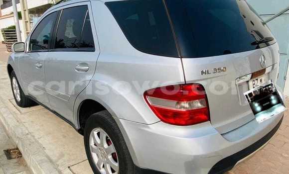 Sayi Na hannu Mercedes-Benz ML–Class Sauran Mota in Cotonou a Benin Sayi Na hannu Mercedes-Benz ML–Class Sauran Mota in Cotonou a Benin