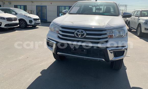 Buy New Toyota Hilux White Car in Cotonou in Benign Buy New Toyota Hilux White Car in Cotonou in Benign