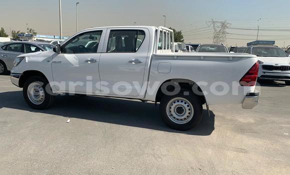 Buy New Toyota Hilux White Car in Cotonou in Benign Buy New Toyota Hilux White Car in Cotonou in Benign