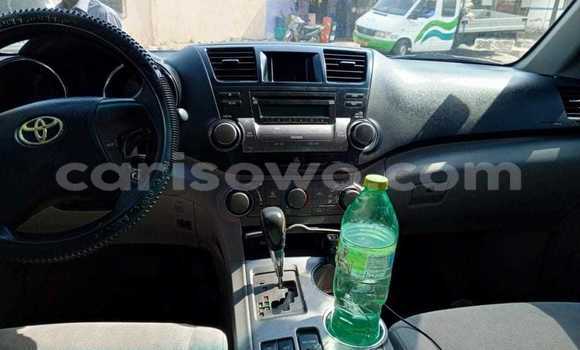 Sayi Na hannu Toyota Highlander Sauran Mota in Cotonou a Benin Sayi Na hannu Toyota Highlander Sauran Mota in Cotonou a Benin