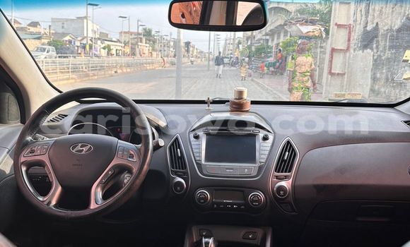Acheter Occasion Voiture Hyundai Tucson Noir à Cotonou, Benin Acheter Occasion Voiture Hyundai Tucson Noir à Cotonou, Benin