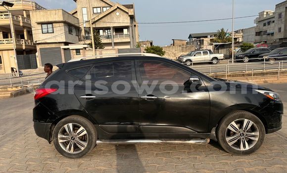 Acheter Occasion Voiture Hyundai Tucson Noir à Cotonou, Benin Acheter Occasion Voiture Hyundai Tucson Noir à Cotonou, Benin