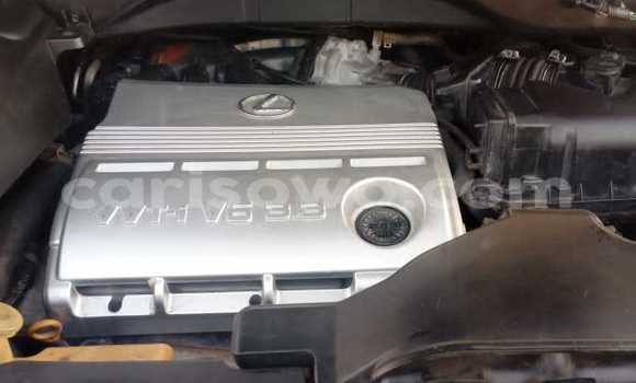 Ra Àlòkù Lexus RX 330 Brown Ọkọ̀ in Cotonou ni Benin Ra Àlòkù Lexus RX 330 Brown Ọkọ̀ in Cotonou ni Benin