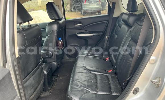 Ra Àlòkù Honda CR–V Silver Ọkọ̀ in Cotonou ni Benin Ra Àlòkù Honda CR–V Silver Ọkọ̀ in Cotonou ni Benin