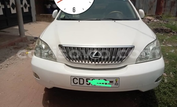 Acheter Occasion Voiture Lexus RX 330 Blanc à Cotonou, Benin Acheter Occasion Voiture Lexus RX 330 Blanc à Cotonou, Benin
