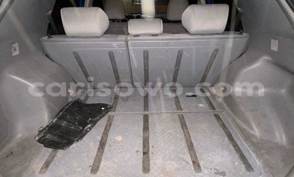 Acheter Occasion Voiture Toyota Matrix Bleu à Cotonou, Benin Acheter Occasion Voiture Toyota Matrix Bleu à Cotonou, Benin